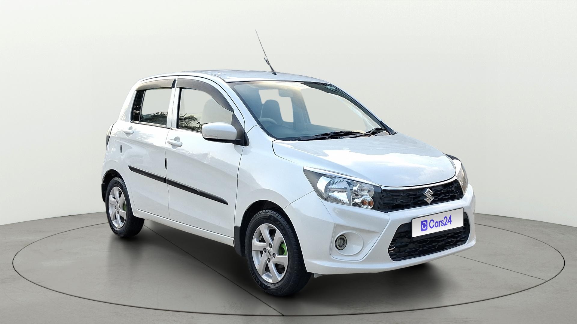 View 2017 Maruti Suzuki 1000 Base Variant Image 35 Used 2017 Maruti Suzuki 1000 Base Variant Image 35