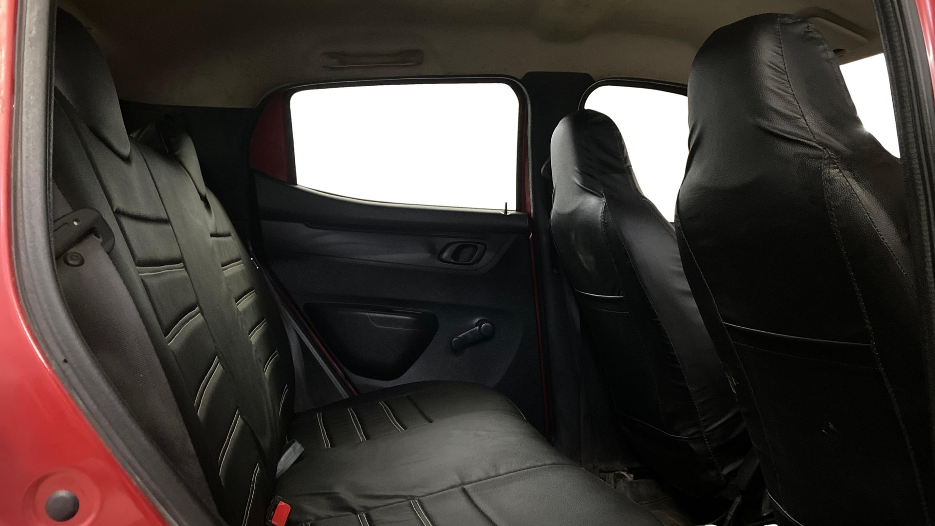 View 2021 Renault Kwid RXL Image 33 Used 2021 Renault Kwid RXL Image 33
