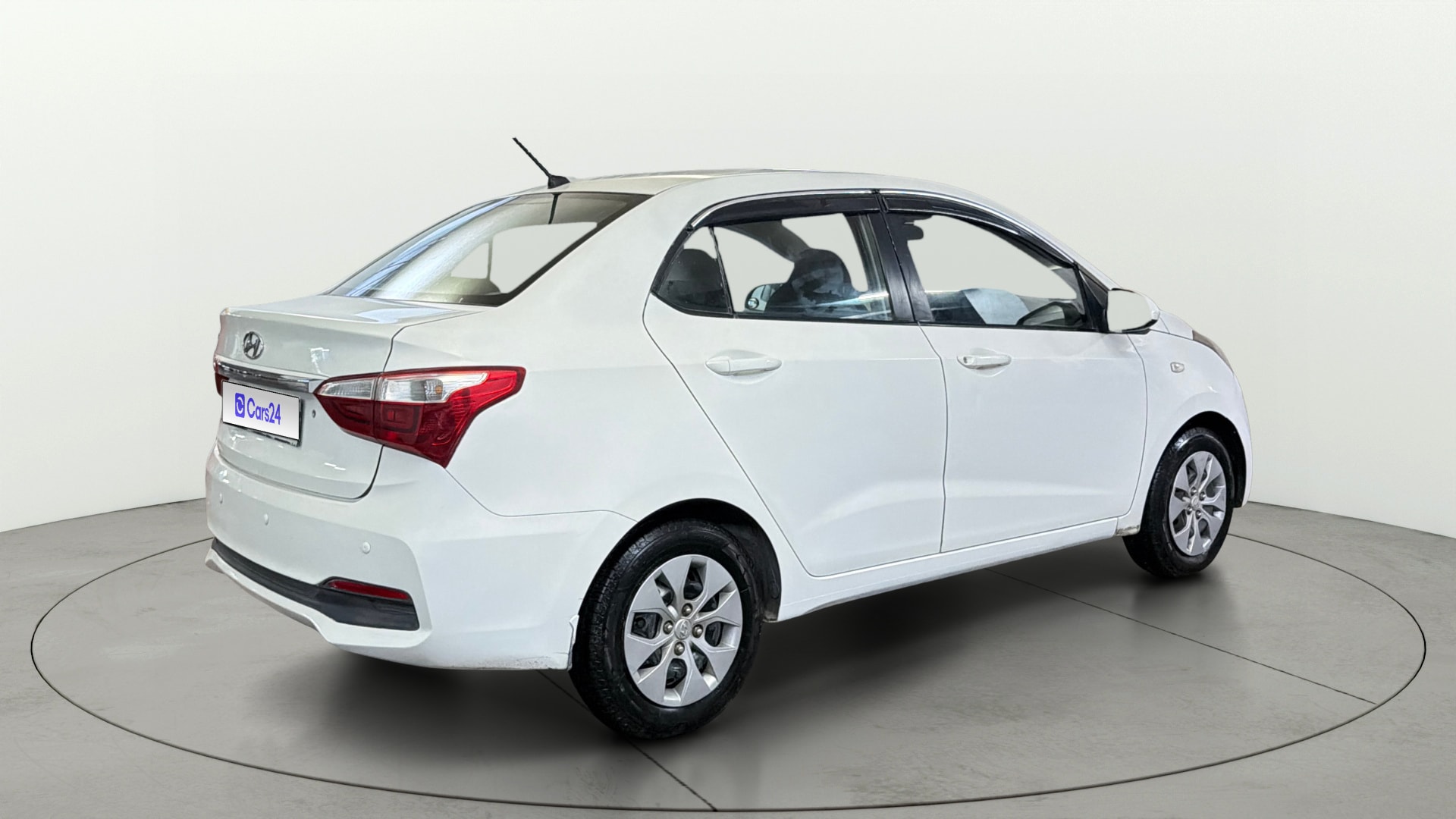 View 2017 Hyundai Xcent E Petrol Image 41 Used 2017 Hyundai Xcent E Petrol Image 41