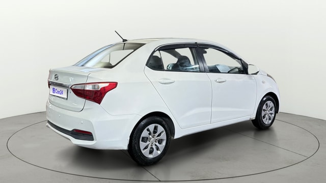 View Hyundai Xcent Image 41 Used Hyundai Xcent Image 41