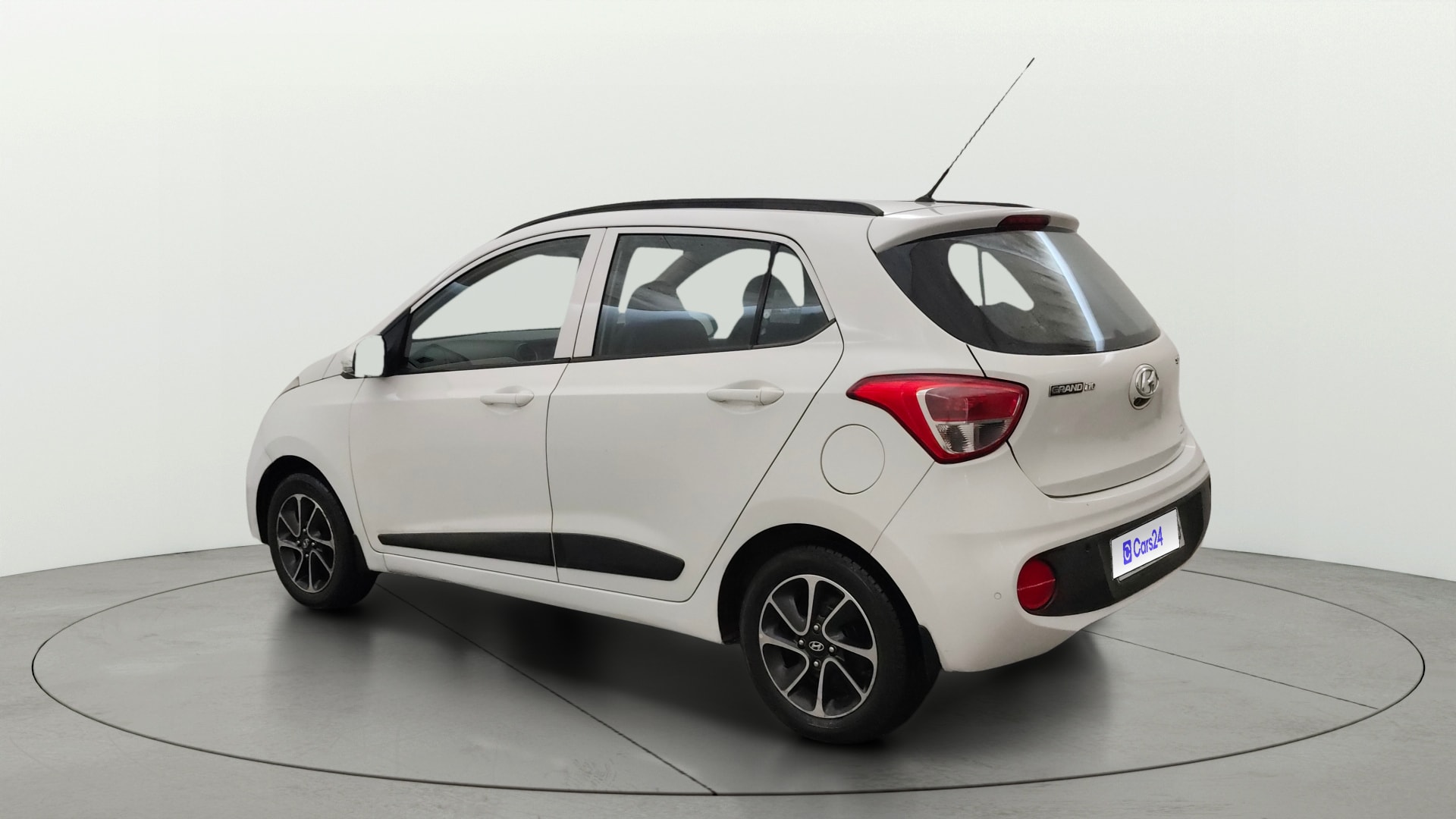 Used 2019 Hyundai Grand i10 Used 2019 Hyundai Grand i10