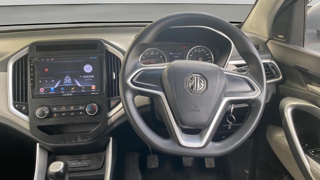 View MG Hector Plus Image 21 Used MG Hector Plus Image 21