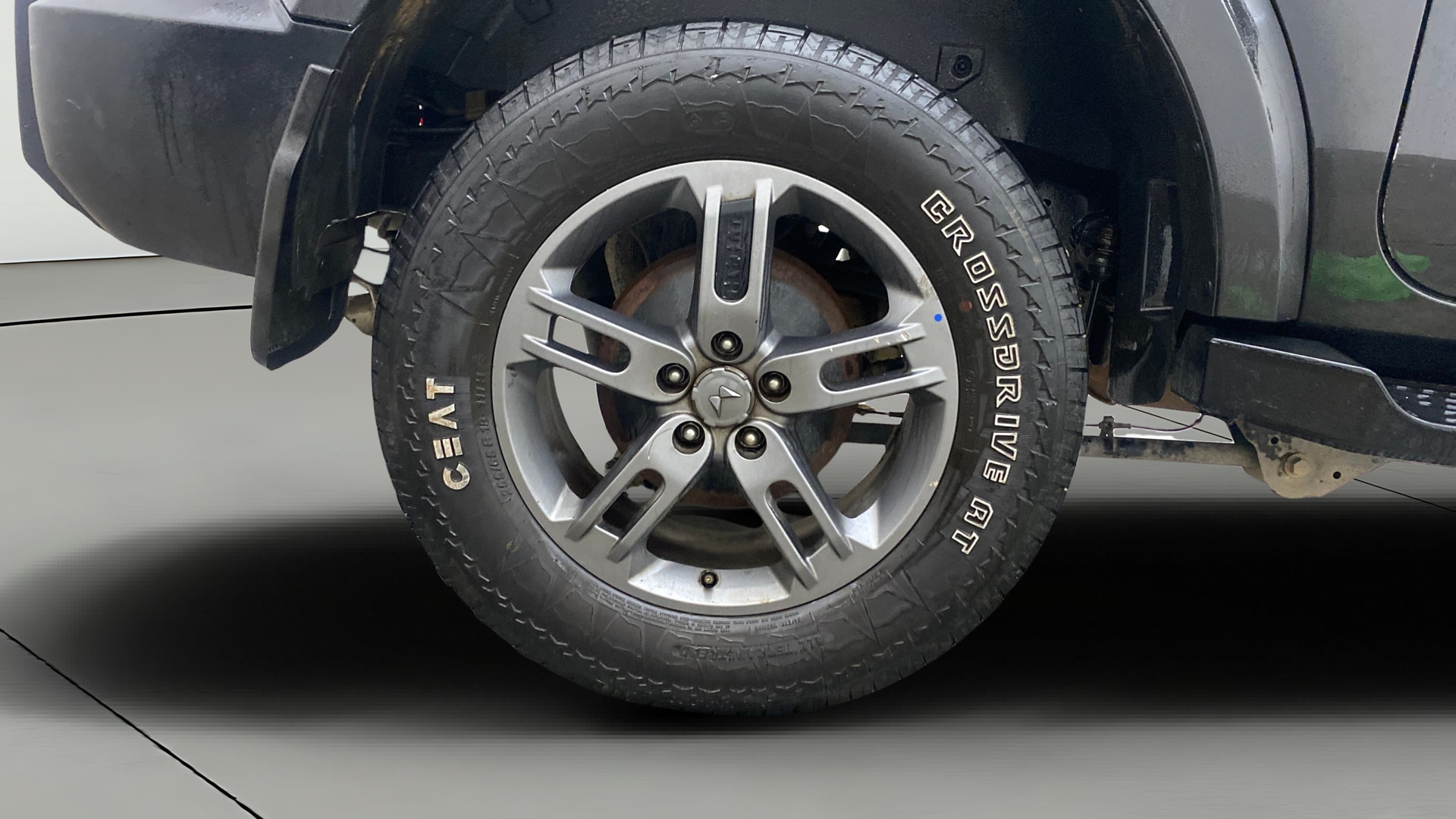 View 2023 Mahindra Thar AX Standard Manual Soft Top 6 Seater Image 23 Used 2023 Mahindra Thar AX Standard Manual Soft Top 6 Seater Image 23
