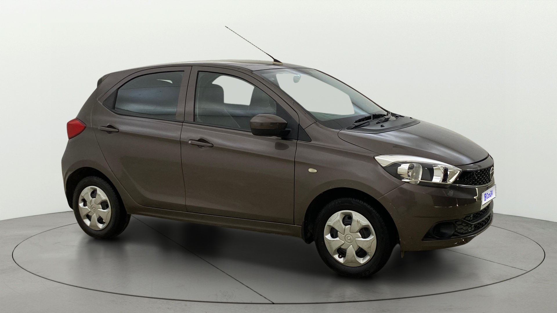 View 2018 Tata Tiago Revotorq XB Image 35 Used 2018 Tata Tiago Revotorq XB Image 35