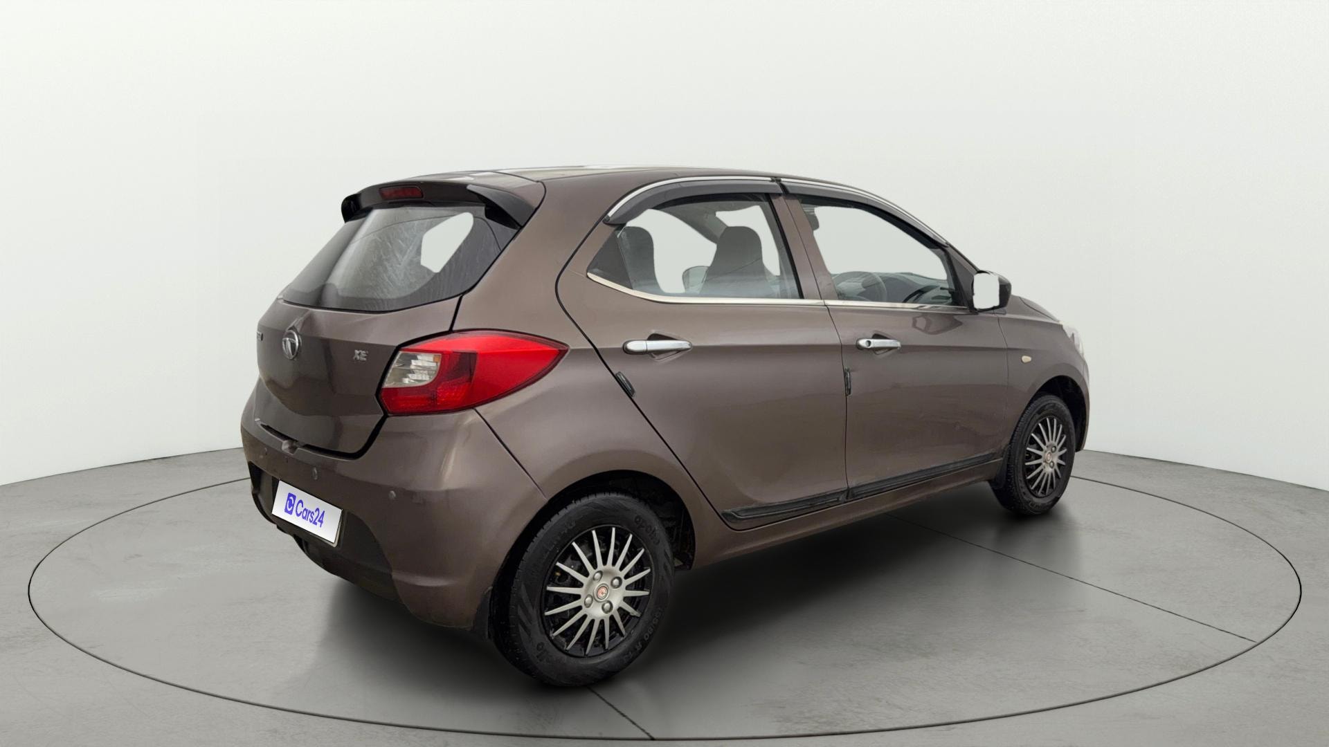 View 2017 Tata Tiago Revotorq XB Image 42 Used 2017 Tata Tiago Revotorq XB Image 42