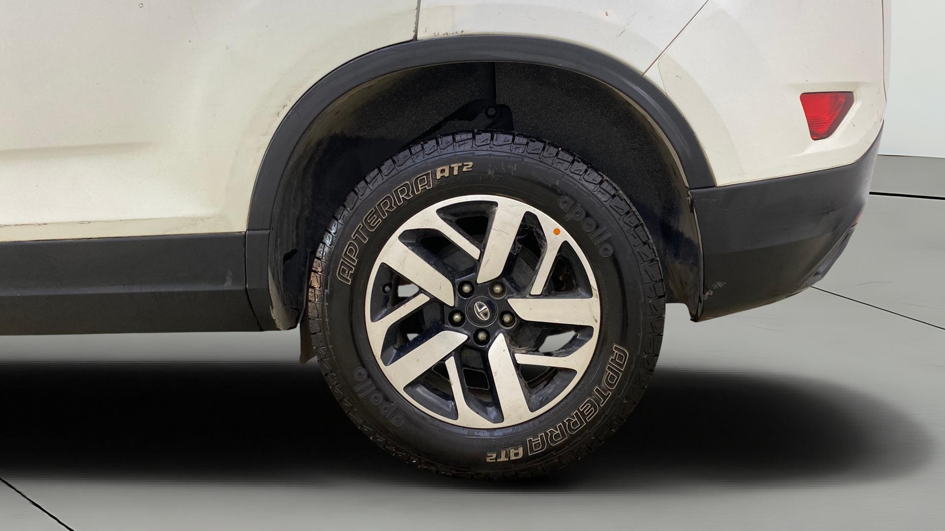 View 2021 Tata Harrier XE Image 11 Used 2021 Tata Harrier XE Image 11