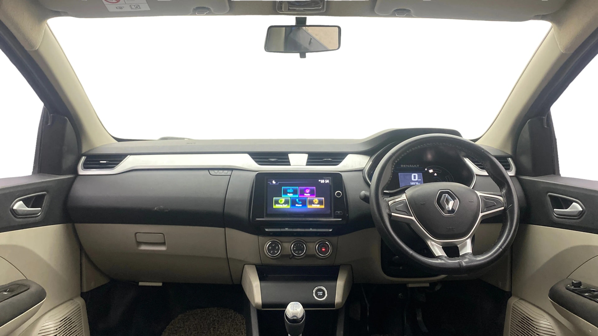 View 2020 Renault Triber RXZ Image 16 Used 2020 Renault Triber RXZ Image 16
