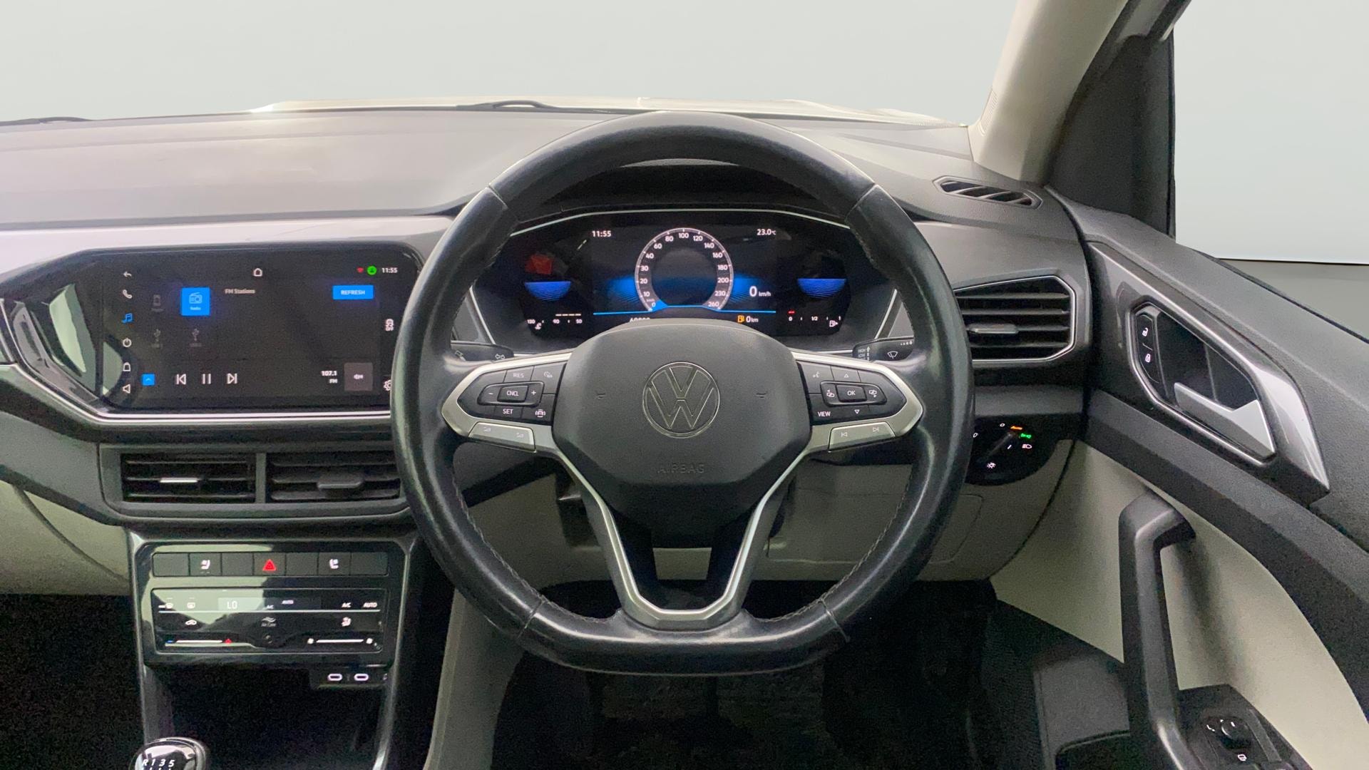 Used 2022 Volkswagen Taigun Used 2022 Volkswagen Taigun