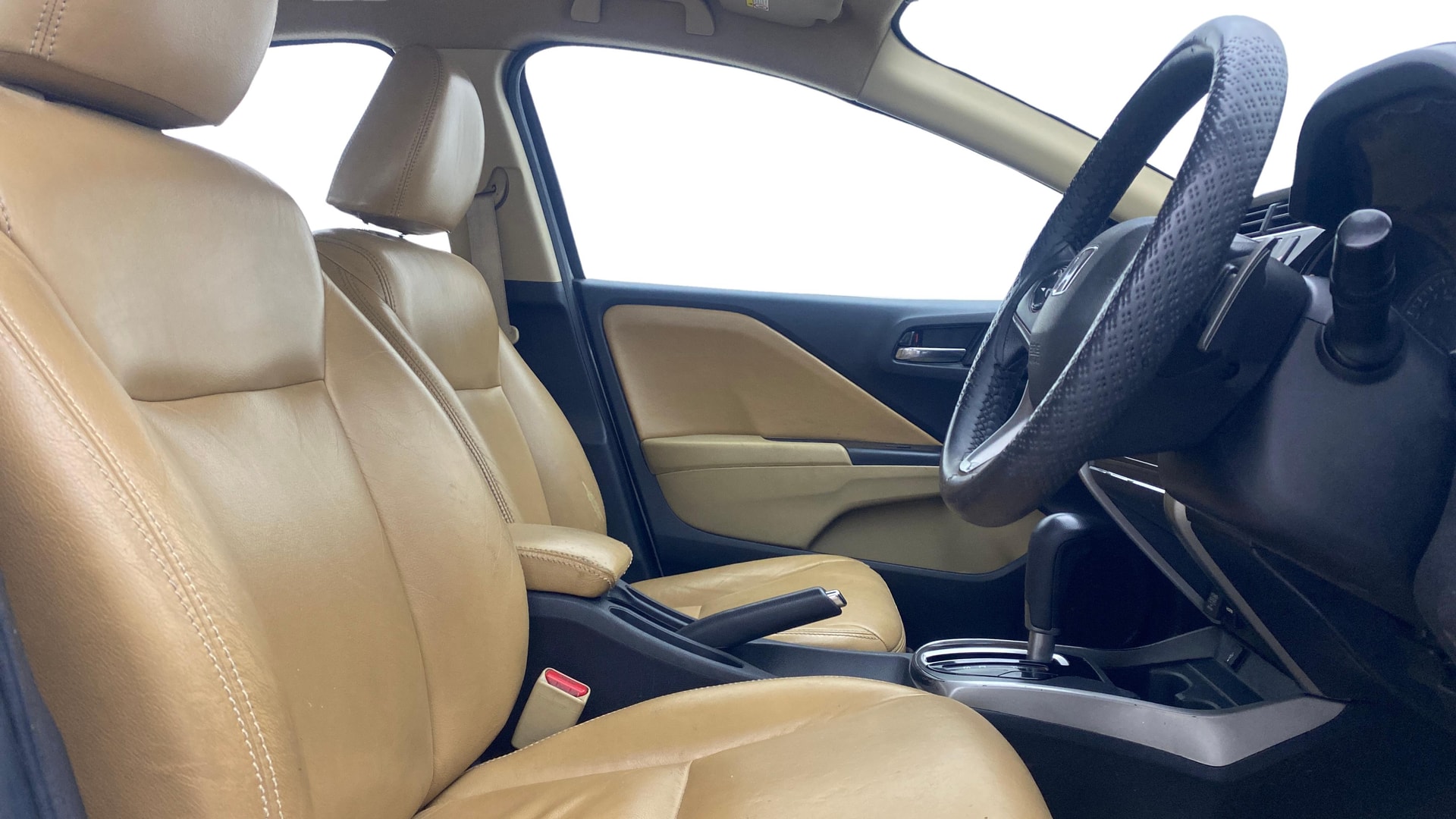 View 2019 Honda City ZX MT Diesel Anniversary Edition Image 27 Used 2019 Honda City ZX MT Diesel Anniversary Edition Image 27