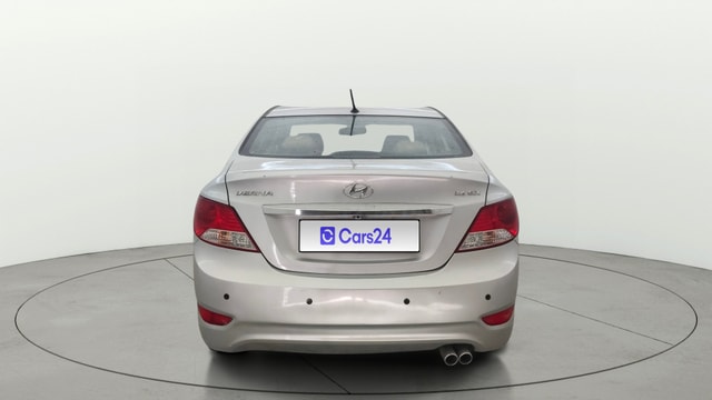 View Hyundai Fluidic Verna Image 40 Used Hyundai Fluidic Verna Image 40