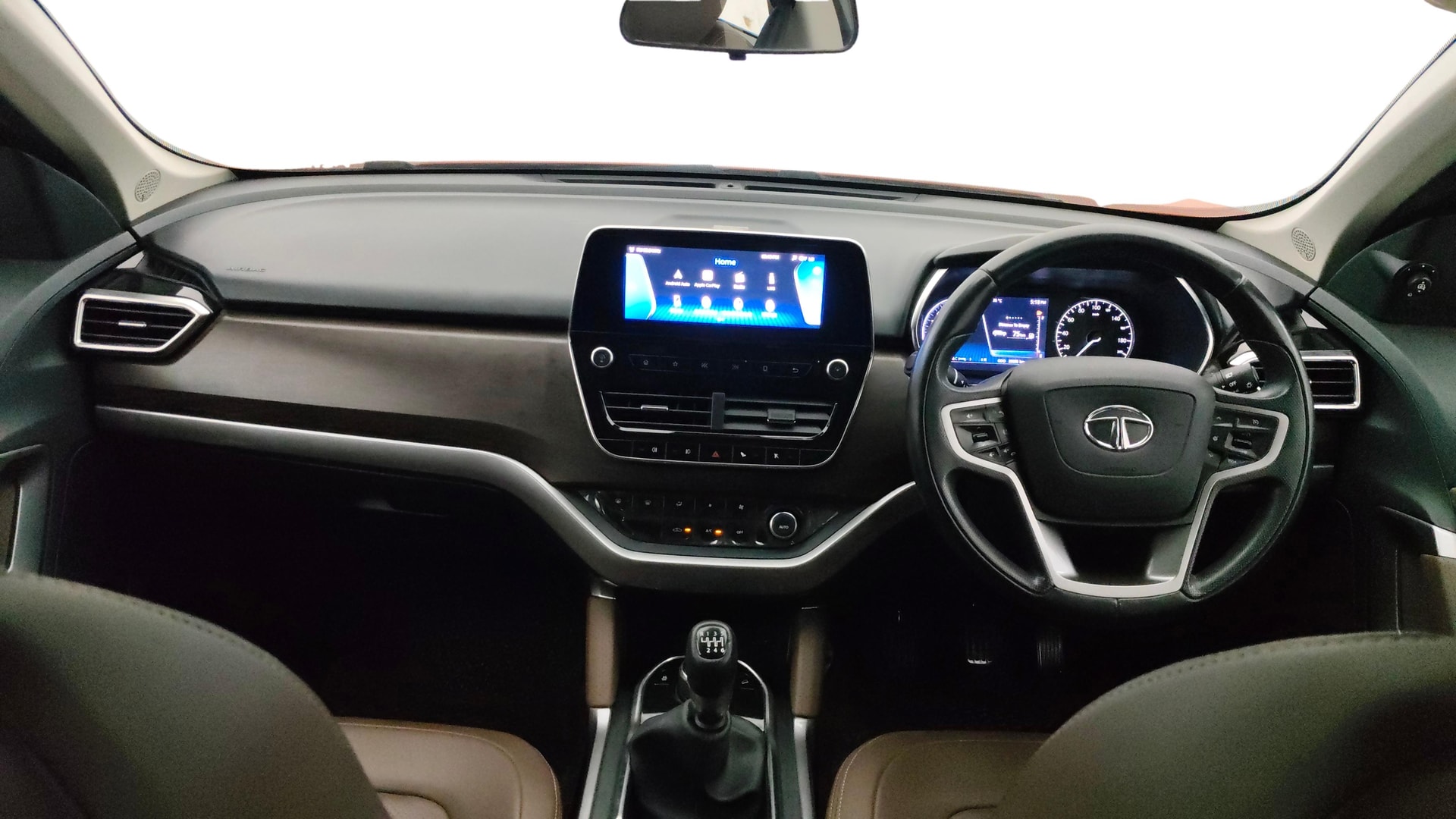 View 2019 Tata Harrier XE Image 16 Used 2019 Tata Harrier XE Image 16