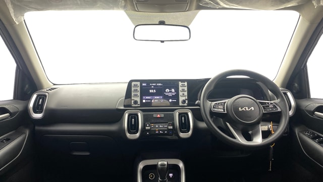 View Kia Sonet Image 16 Used Kia Sonet Image 16
