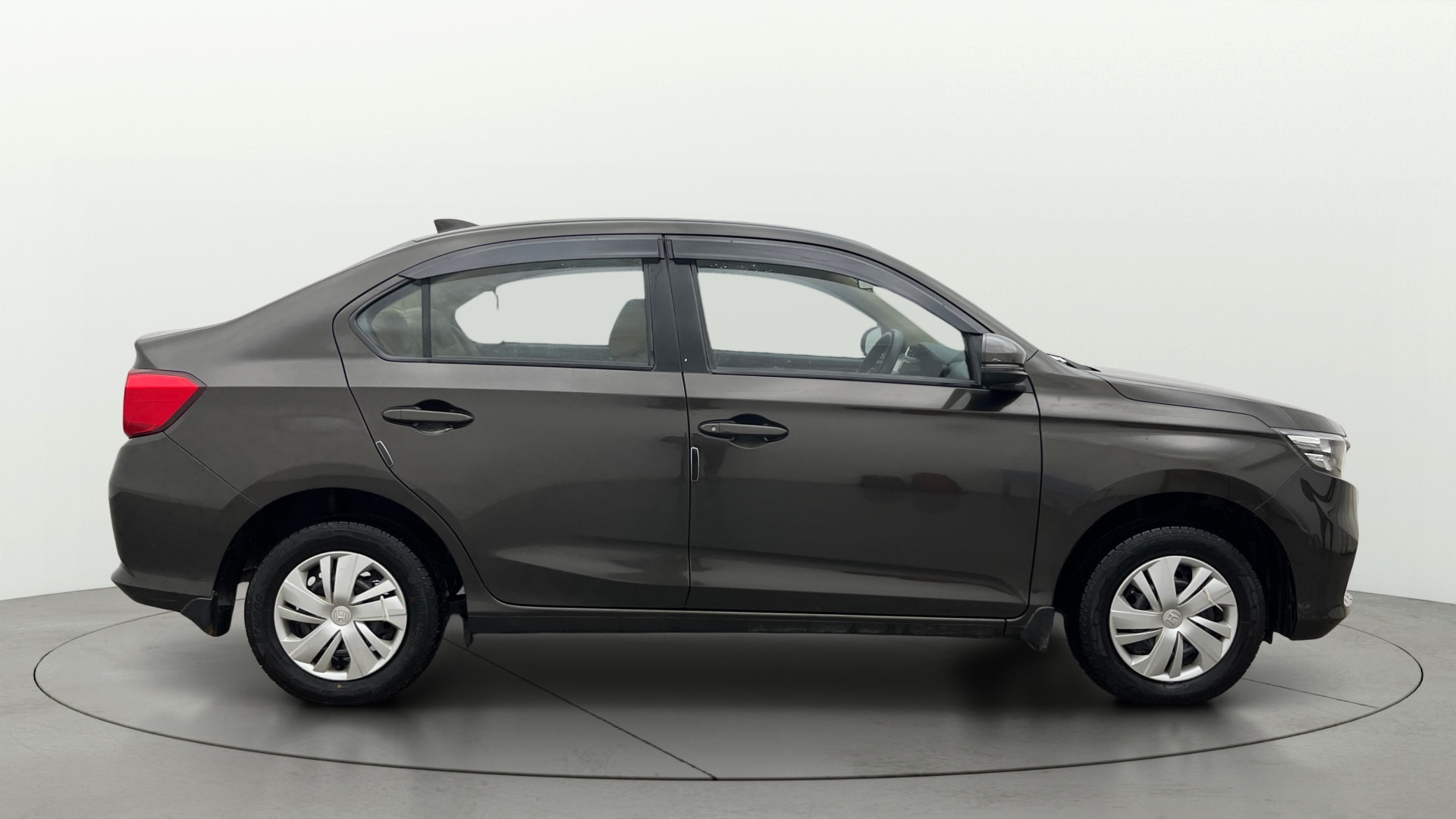 View 2021 Honda Amaze E MT Petrol BS IV Image 8 Used 2021 Honda Amaze E MT Petrol BS IV Image 8