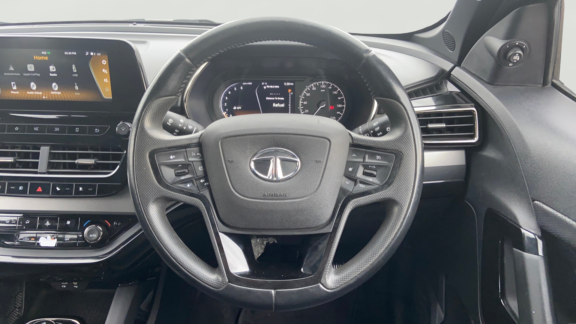 View 2022 Tata Harrier XE Image 21 Used 2022 Tata Harrier XE Image 21