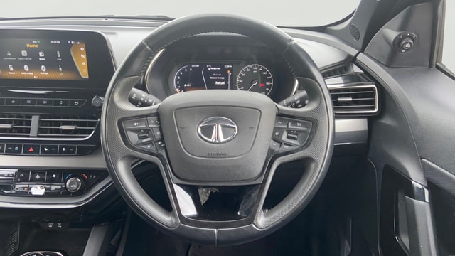 View Tata Harrier Image 21 Used Tata Harrier Image 21