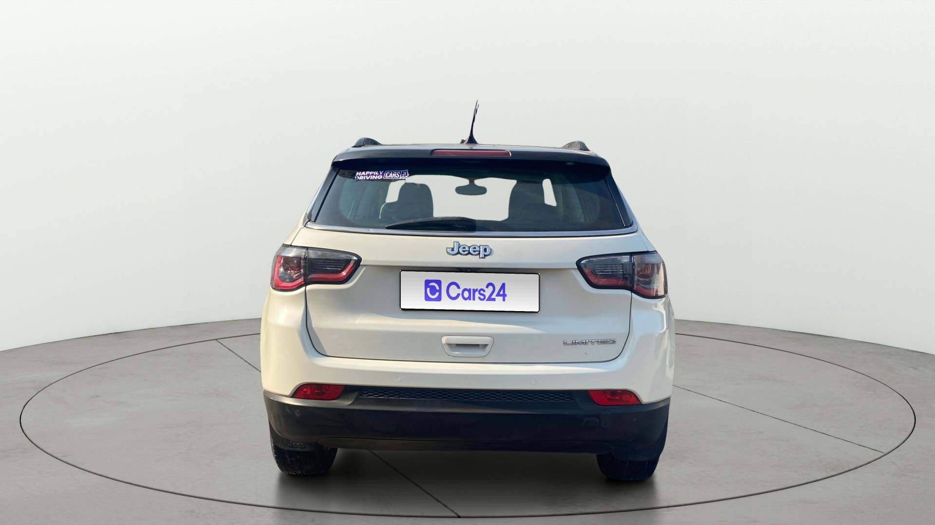 View 2018 Jeep Compass Limited 4X4 (O) 2.0 Diesel BS IV Image 40 Used 2018 Jeep Compass Limited 4X4 (O) 2.0 Diesel BS IV Image 40