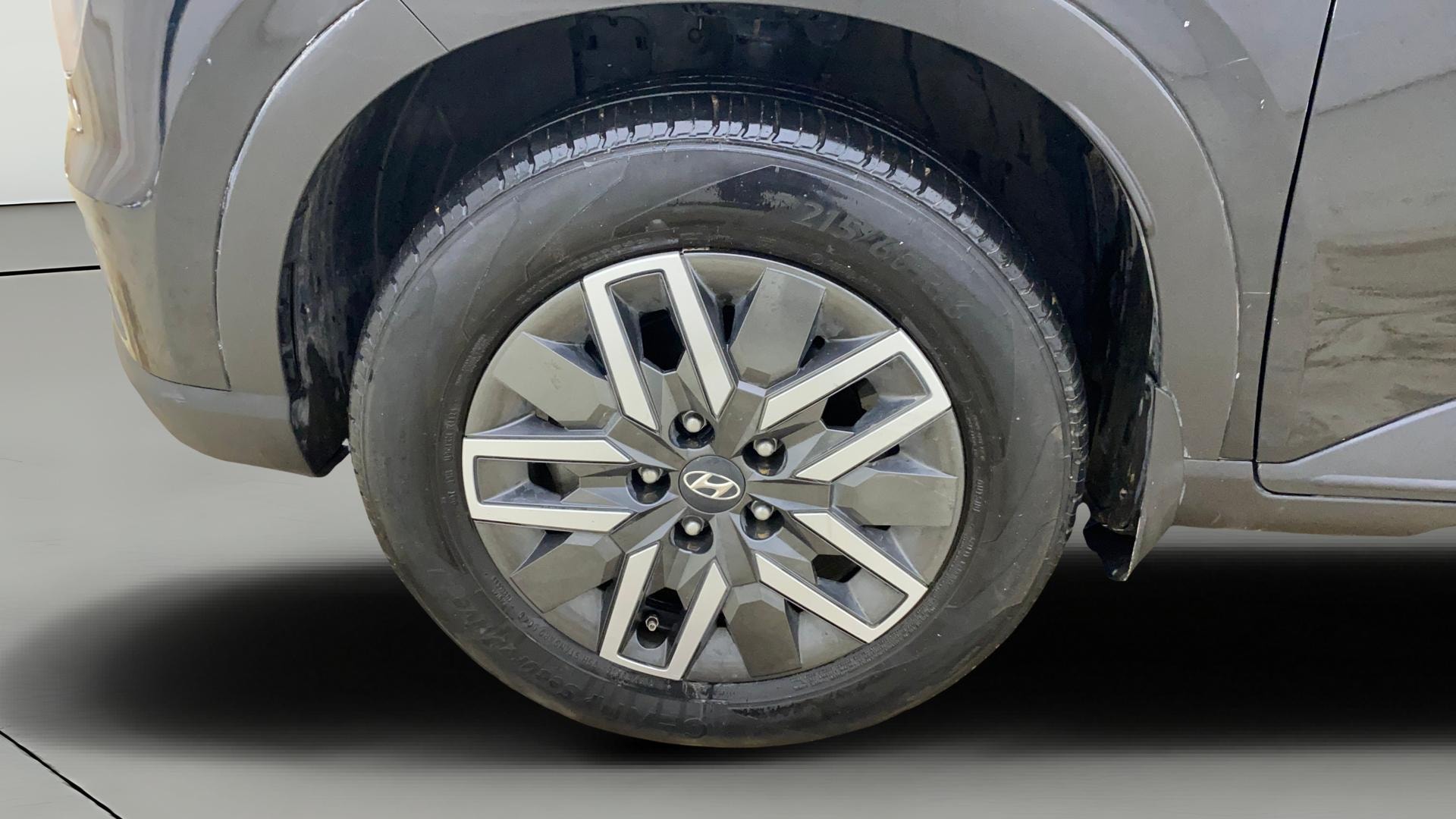 View 2024 Hyundai Venue S (O) 1.0 Turbo Petrol DCT Image 36 Used 2024 Hyundai Venue S (O) 1.0 Turbo Petrol DCT Image 36