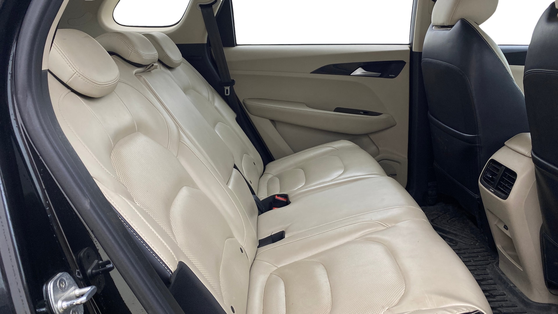 View 2021 MG Hector Sharp Diesel Image 37 Used 2021 MG Hector Sharp Diesel Image 37