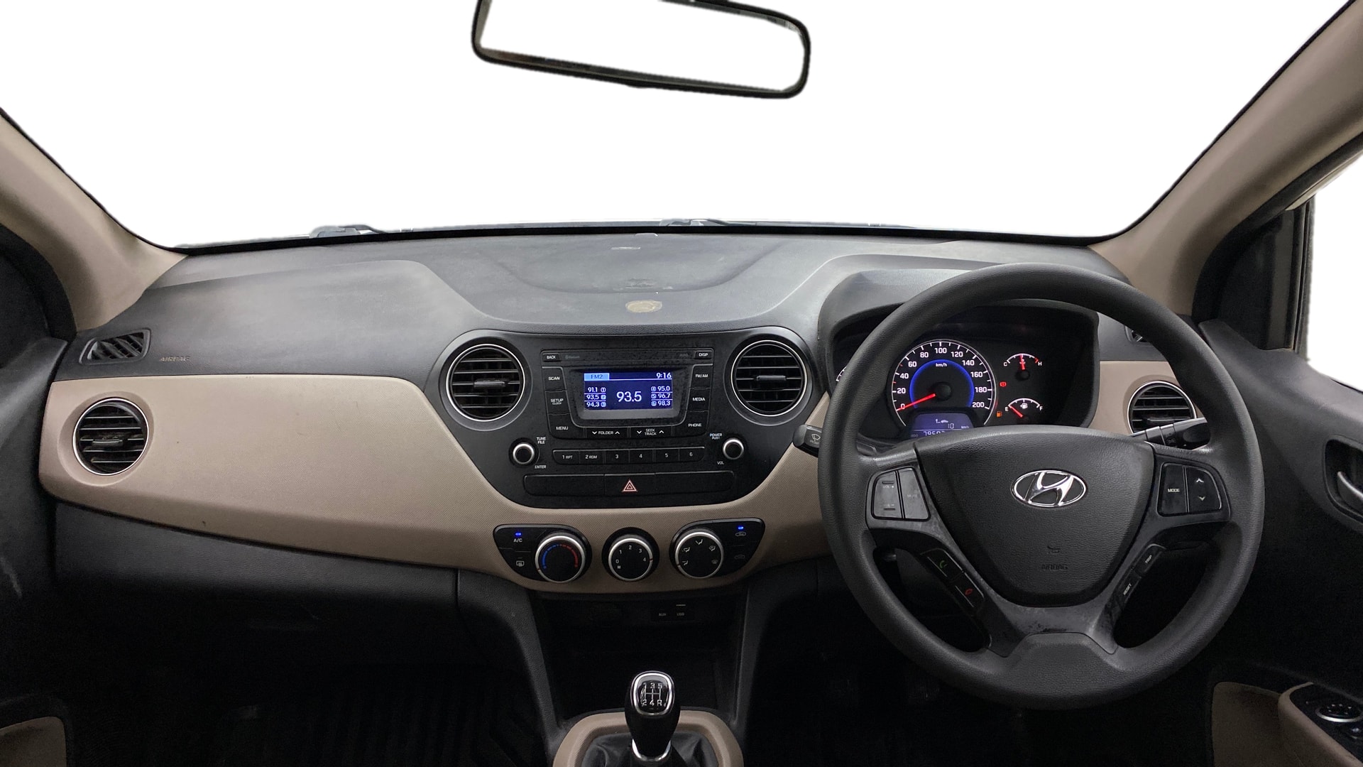 View 2016 Hyundai Grand i10 Sportz 1.2 Kappa Image 15 Used 2016 Hyundai Grand i10 Sportz 1.2 Kappa Image 15