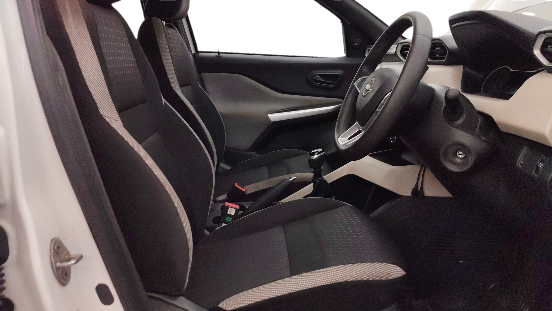View 2023 Nissan Magnite XE Image 26 Used 2023 Nissan Magnite XE Image 26