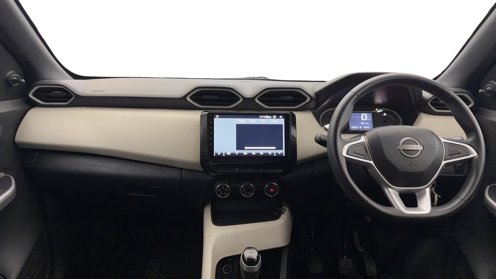 Used 2024 Nissan Magnite Used 2024 Nissan Magnite