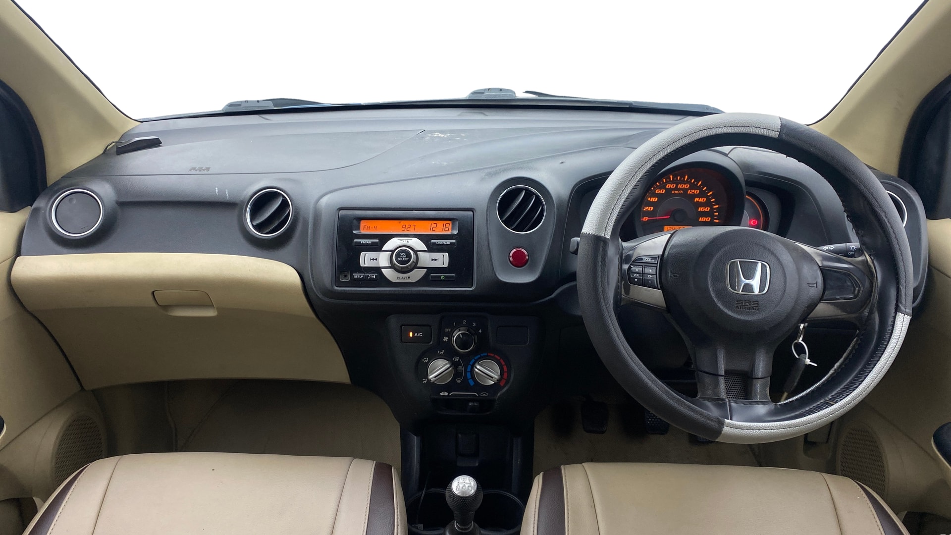 View 2014 Honda Amaze E MT Petrol BS IV Image 15 Used 2014 Honda Amaze E MT Petrol BS IV Image 15