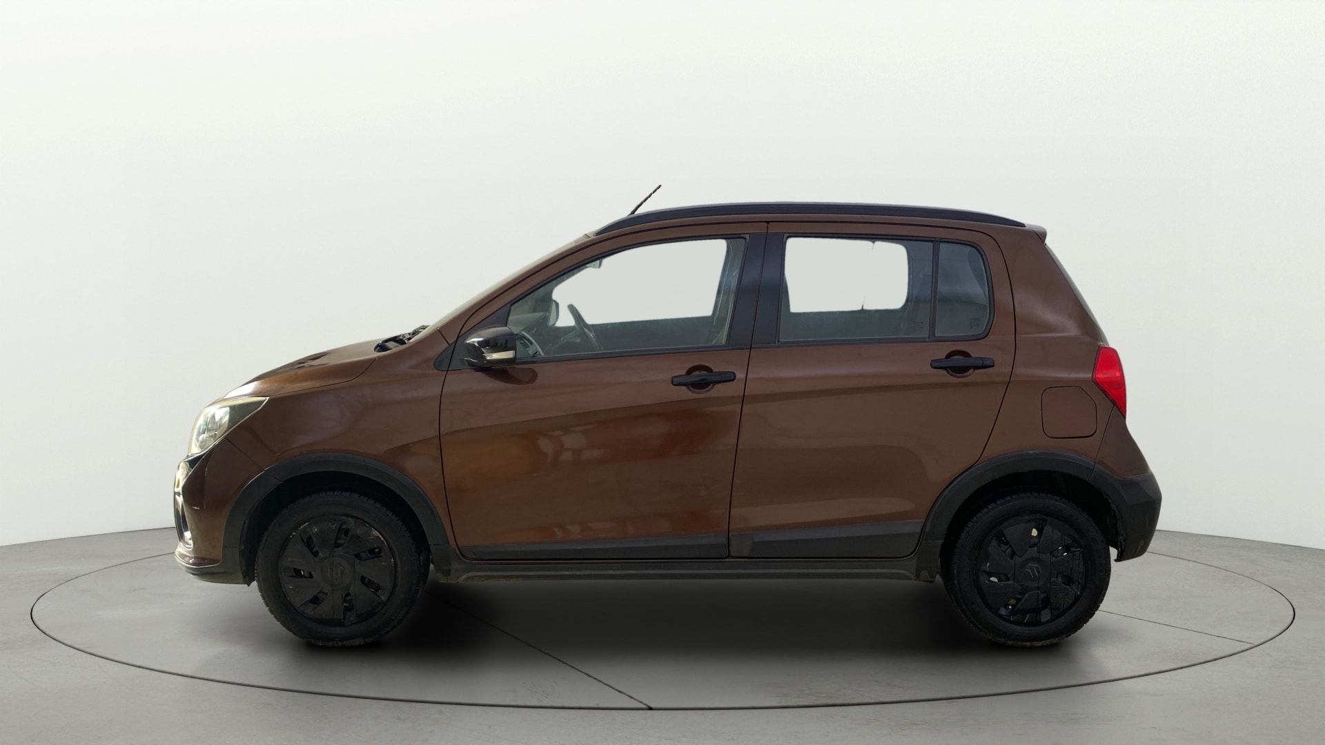 View 2018 Maruti Suzuki 1000 Base Variant Image 5 Used 2018 Maruti Suzuki 1000 Base Variant Image 5
