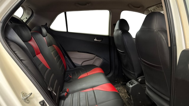 View Hyundai Grand i10 Image 28 Used Hyundai Grand i10 Image 28