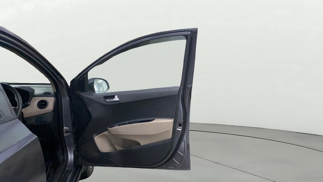 View Hyundai Grand i10 Image 49 Used Hyundai Grand i10 Image 49