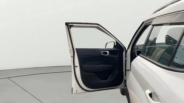 View Hyundai Venue Image 33 Used Hyundai Venue Image 33