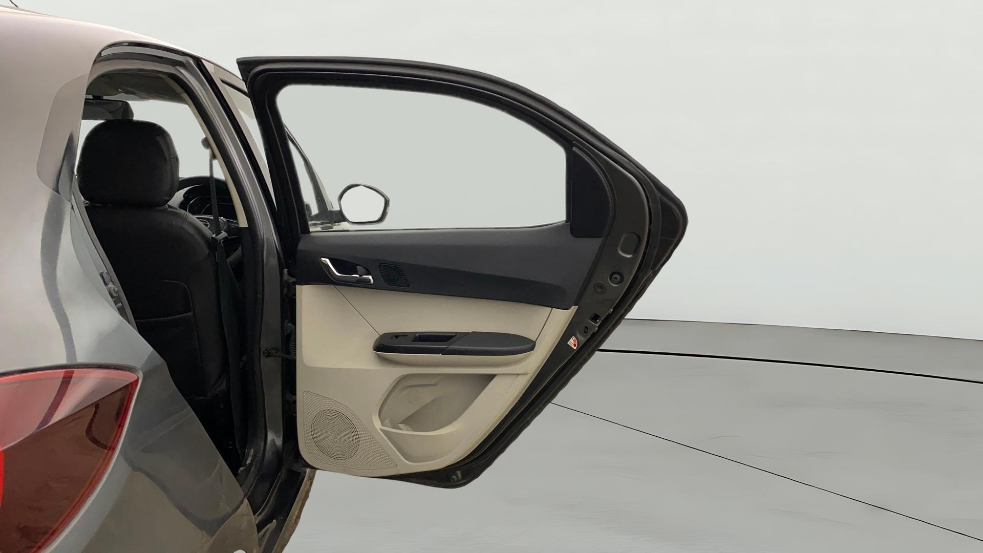 Used 2022 Tata Tiago Used 2022 Tata Tiago