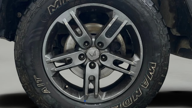 View Mahindra Thar Image 29 Used Mahindra Thar Image 29
