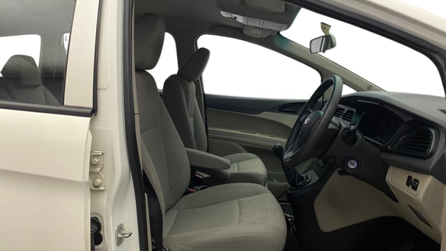 View Mahindra Marazzo Image 26 Used Mahindra Marazzo Image 26