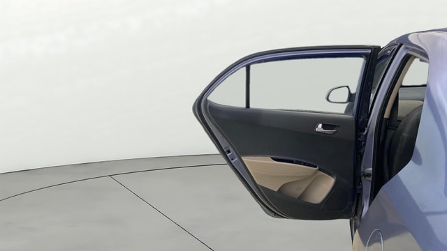 View Hyundai Xcent Image 22 Used Hyundai Xcent Image 22