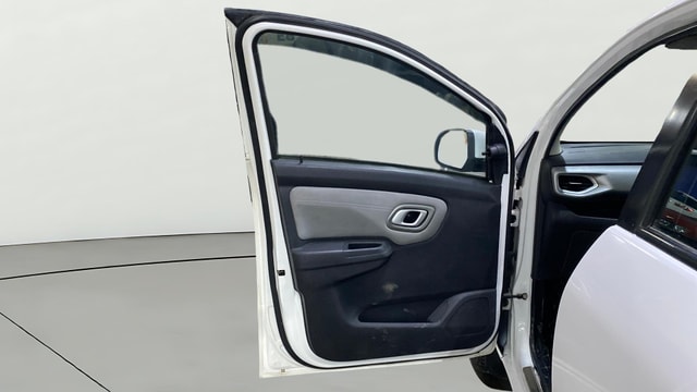 View Datsun Redi GO Image 31 Used Datsun Redi GO Image 31