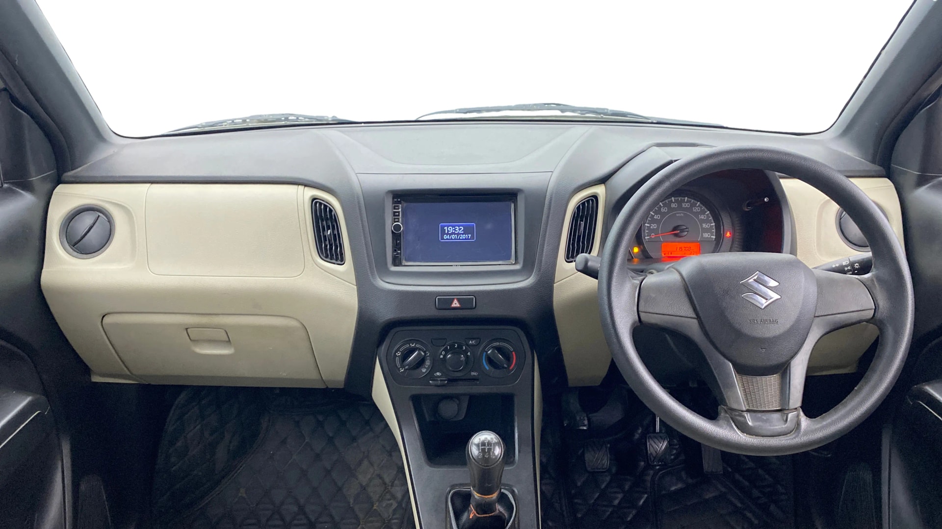 View 2020 Maruti Suzuki 1000 Base Variant Image 15 Used 2020 Maruti Suzuki 1000 Base Variant Image 15