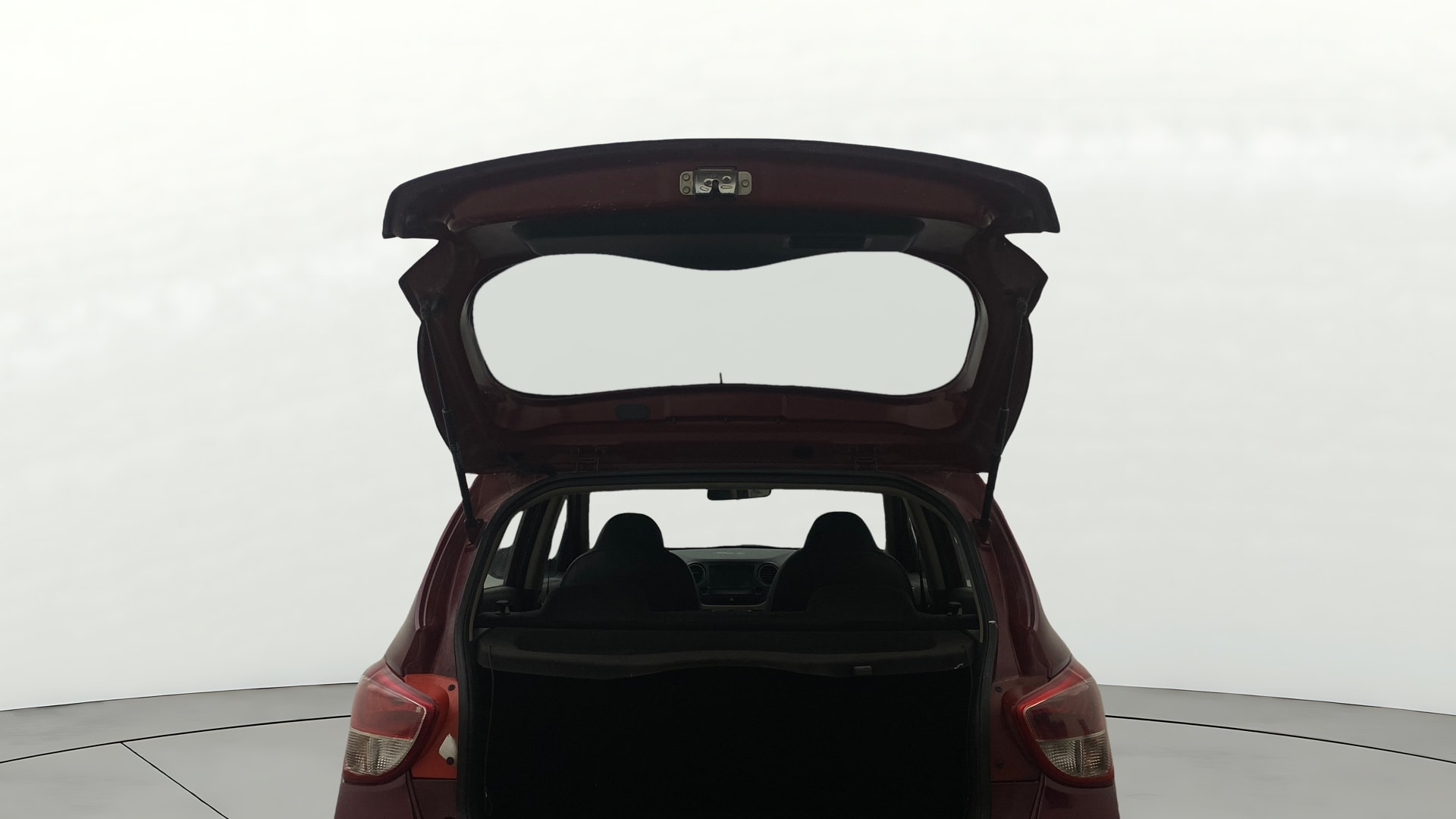 View 2014 Hyundai Grand i10 Sportz 1.2 Kappa Image 17 Used 2014 Hyundai Grand i10 Sportz 1.2 Kappa Image 17