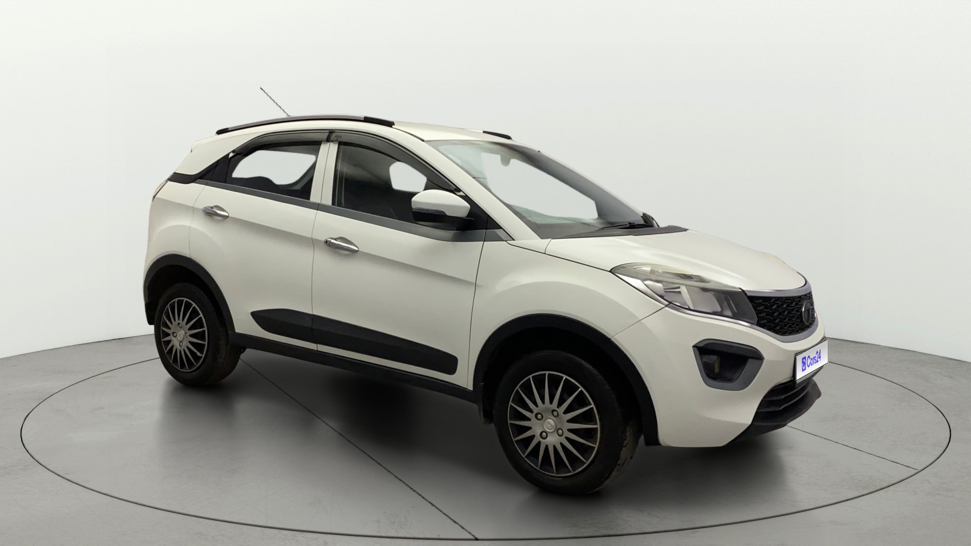 View 2018 Tata Nexon Revotron XM Image 35 Used 2018 Tata Nexon Revotron XM Image 35