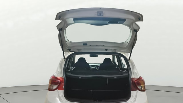 View Hyundai Grand i10 Image 17 Used Hyundai Grand i10 Image 17