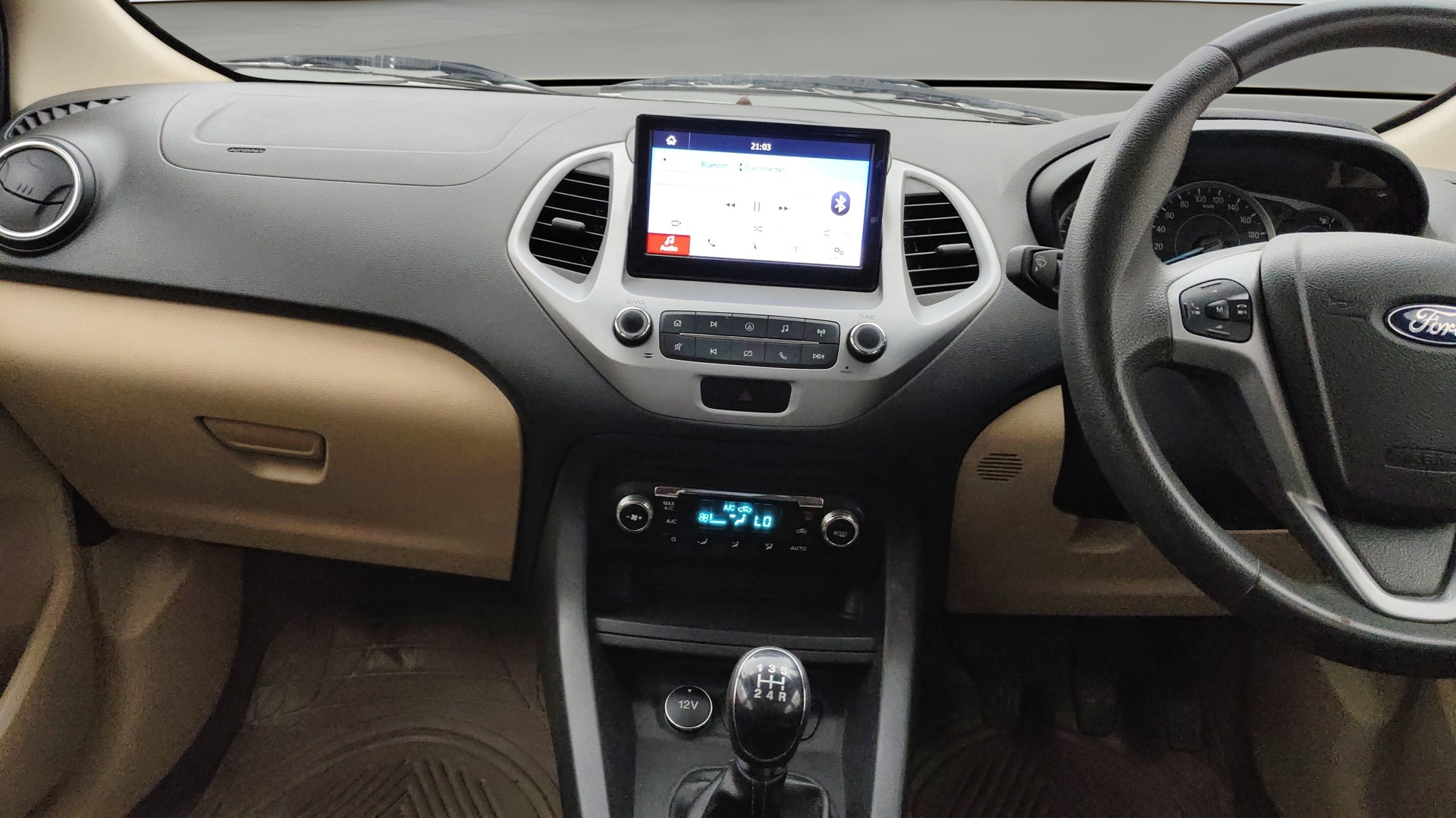 View 2019 Ford Figo Aspire 1.2P Ambiente MT BS IV Image 17 Used 2019 Ford Figo Aspire 1.2P Ambiente MT BS IV Image 17