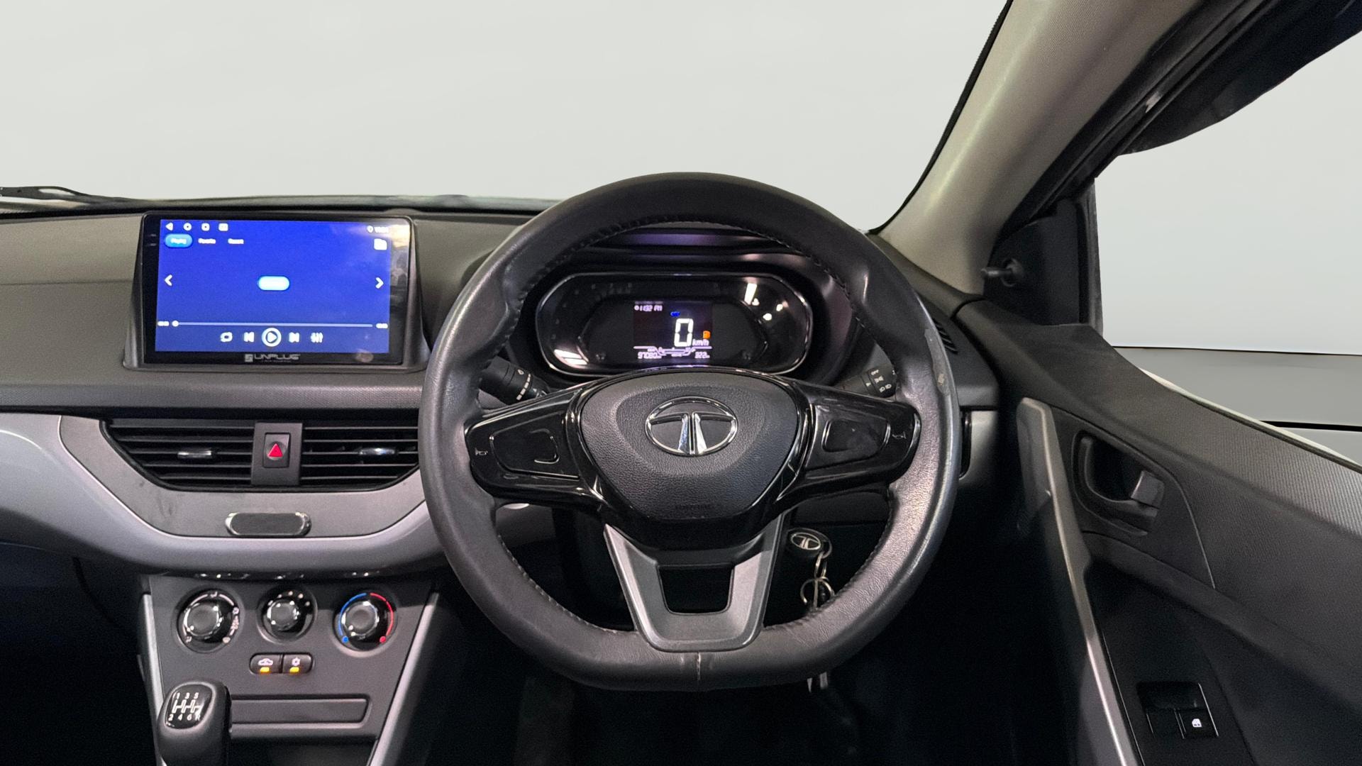 View 2021 Tata Nexon Revotron XE Image 20 Used 2021 Tata Nexon Revotron XE Image 20