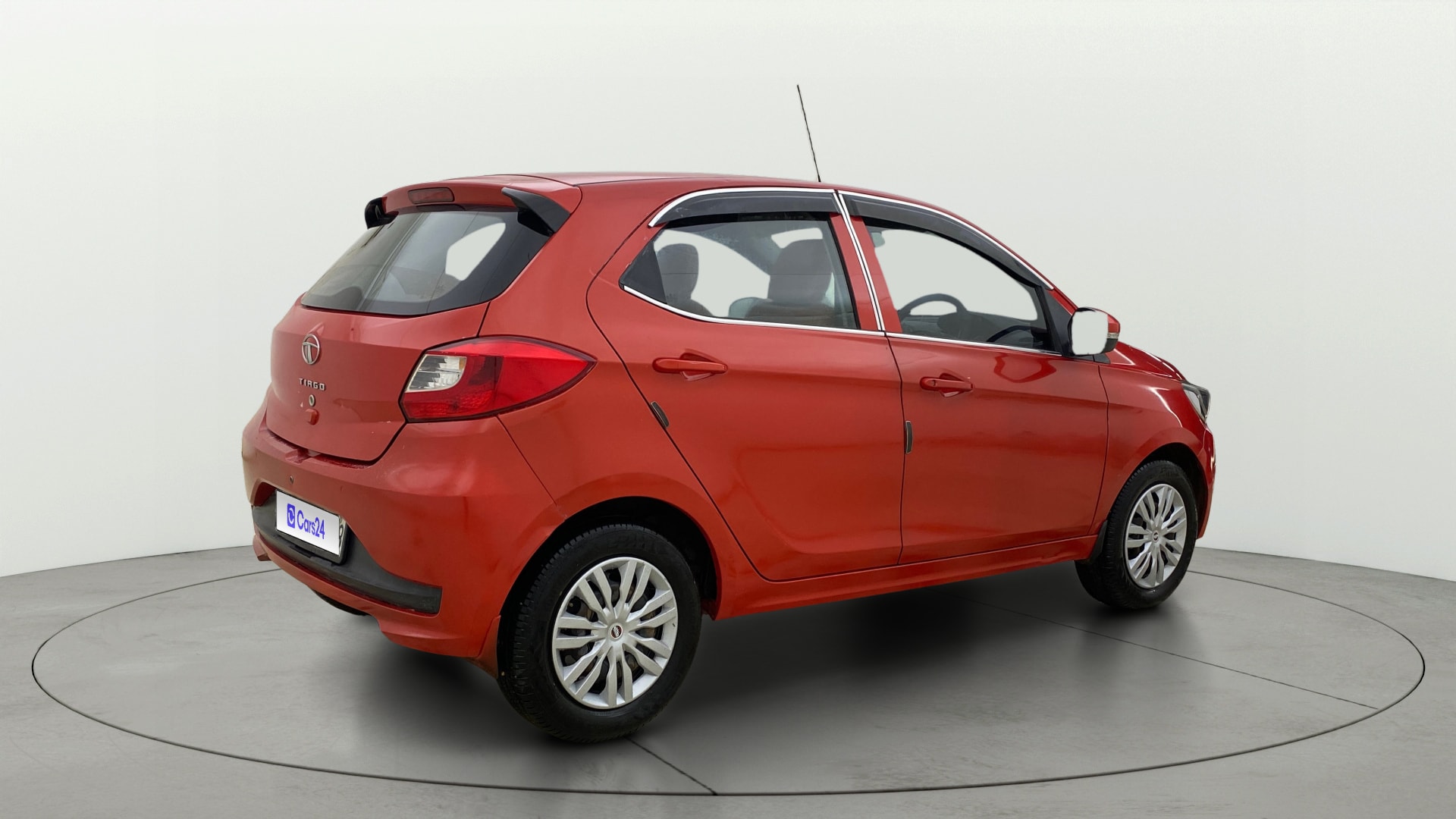 View 2020 Tata Tiago Revotorq XB Image 42 Used 2020 Tata Tiago Revotorq XB Image 42