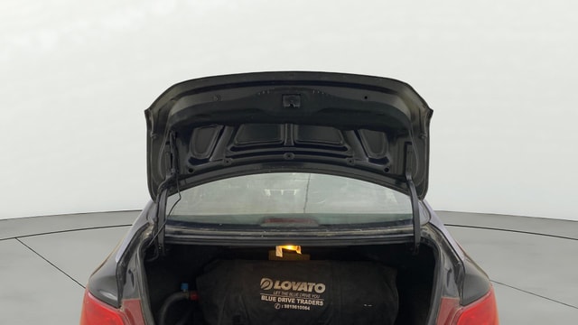 View Hyundai Verna Image 16 Used Hyundai Verna Image 16