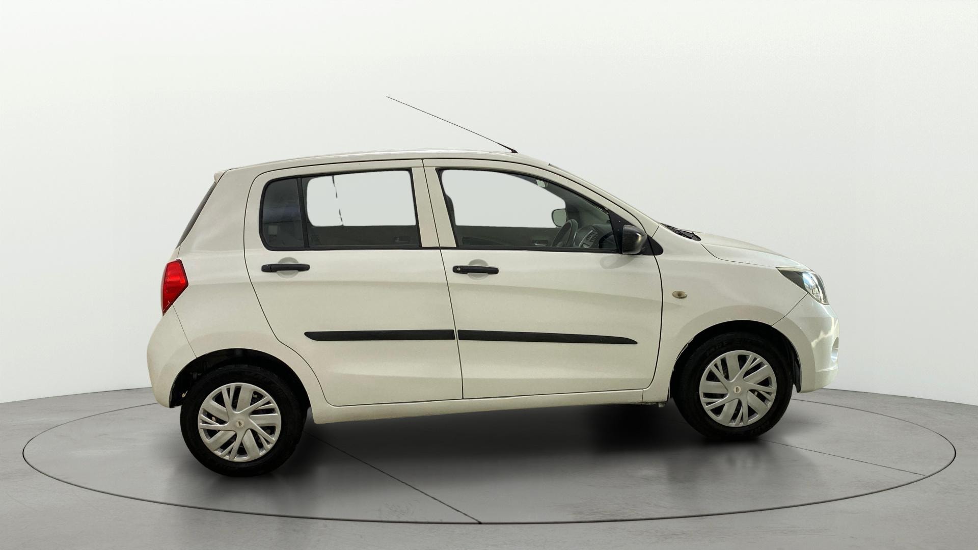 Used 2016 Maruti Suzuki 1000 Used 2016 Maruti Suzuki 1000