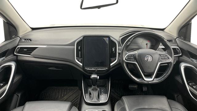 View MG Hector Image 16 Used MG Hector Image 16