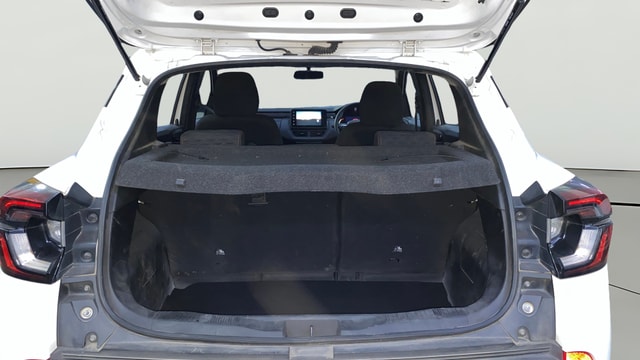 View Renault Kiger Image 41 Used Renault Kiger Image 41