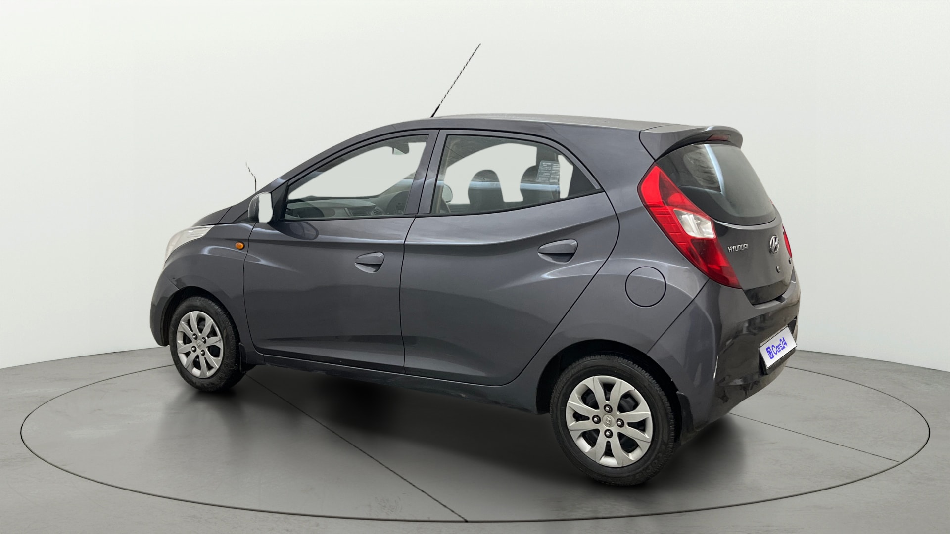 View 2015 Hyundai EON Sportz Image 2 Used 2015 Hyundai EON Sportz Image 2