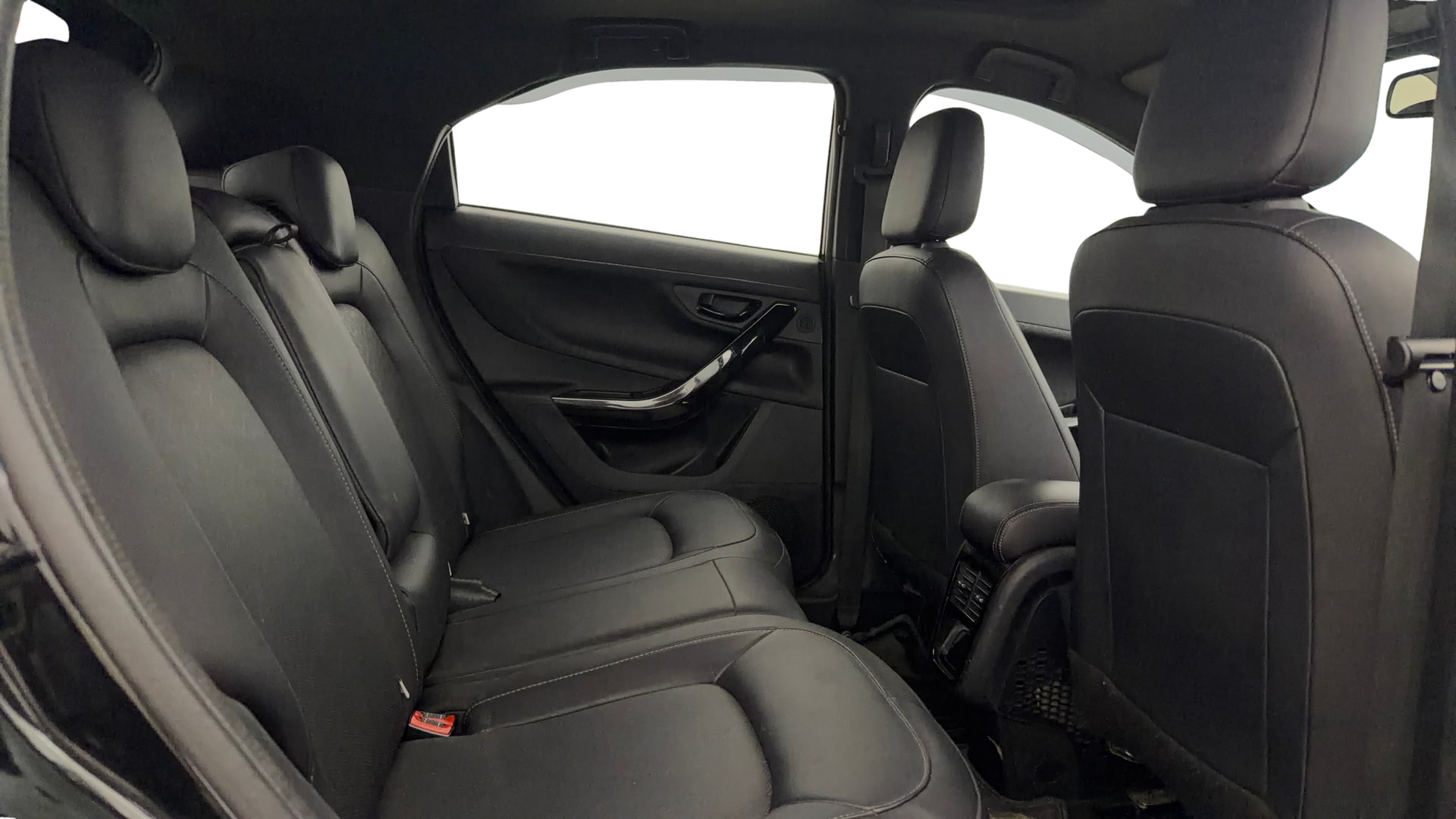 View 2022 Tata Nexon Revotron XE Image 36 Used 2022 Tata Nexon Revotron XE Image 36