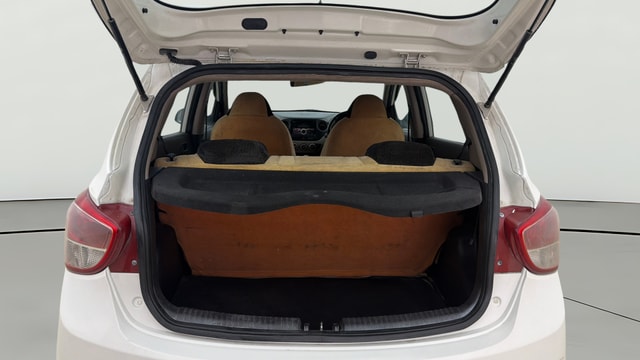 View Hyundai Grand i10 Image 37 Used Hyundai Grand i10 Image 37