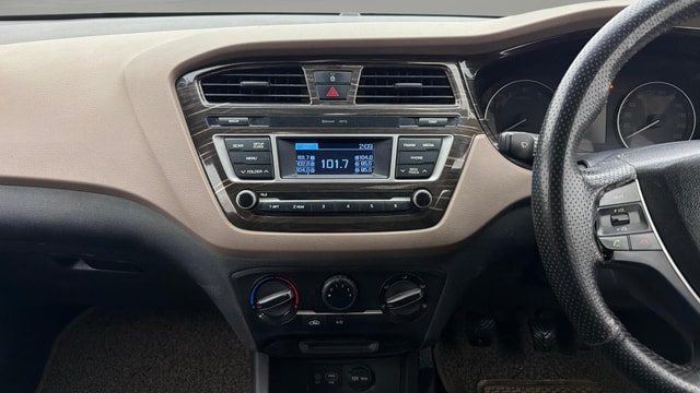 View Hyundai Elite i20 Image 17 Used Hyundai Elite i20 Image 17